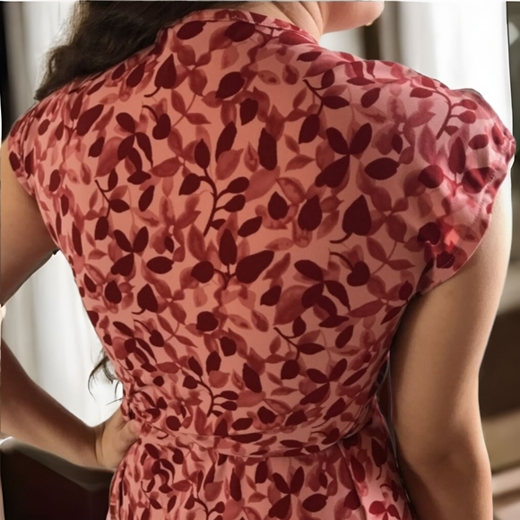 Vtg Y2K Wrap Dress - Picture 5 of 8